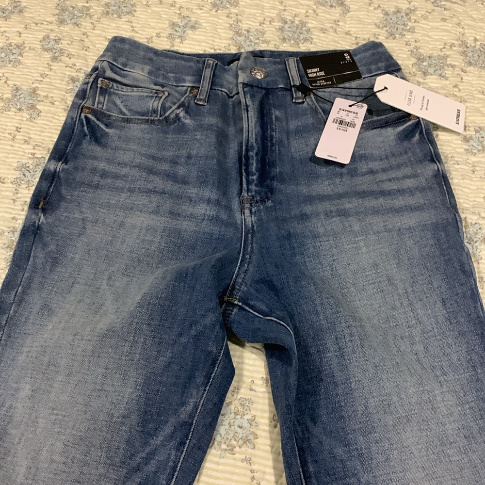 Express Skinny high rise Jeans NEW Sz S reg fits size 0 2 4 Ultra hyper stretch - Picture 4 of 7